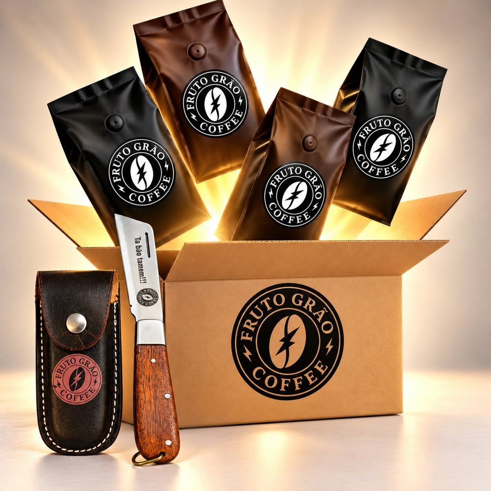 Kit Adrenalina + Canivete: os pacotes de café e o que vai junto na caixa, na foto da Fruto Grão Coffee